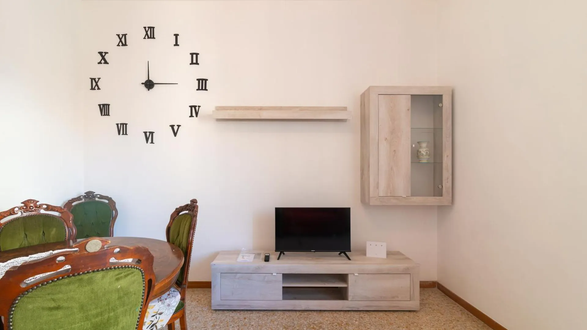 Domus Michele II Monte Mario Station Apartment Rome